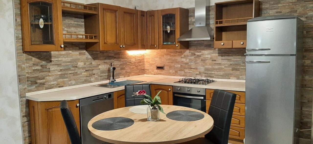 Appartamento Al Borgo Costermano Sul Garda Via Pertica 8A Esterno foto